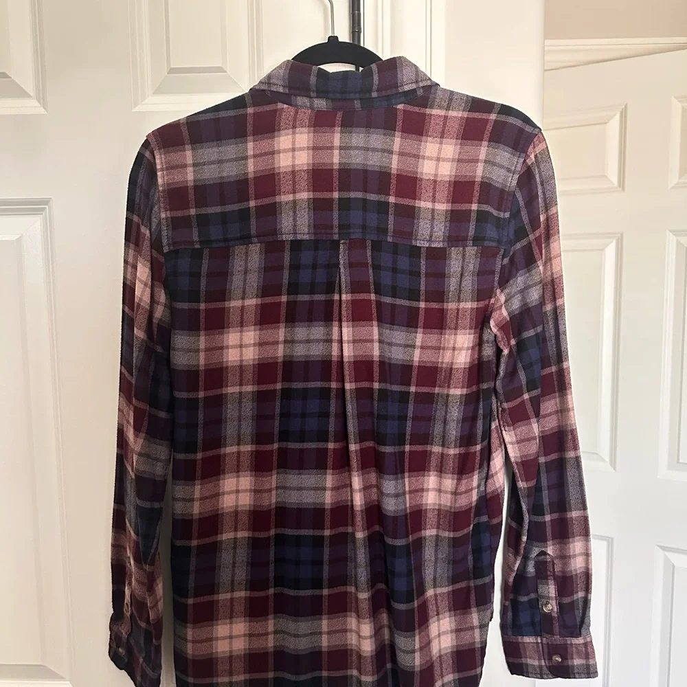American Eagle Outfitters Blue and Purple Flannel Ahh - Mazingly Soft - Picture 3 of 3